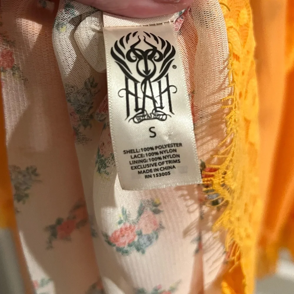 “Queen 4 A Day Dress” / Mango Summer Dress - Picture 6 of 6